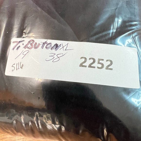 Vintage TiBuron Womens Black Velvet Cotton Poly Blend Pleated Skirt Size XL - Picture 10 of 10